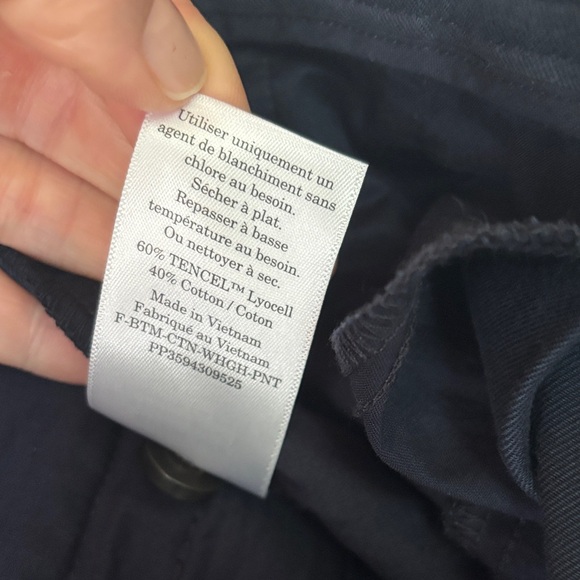 Everlane The Draper Pleated Pant - Picture 7 of 7